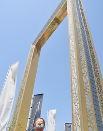 The Dubai Frame