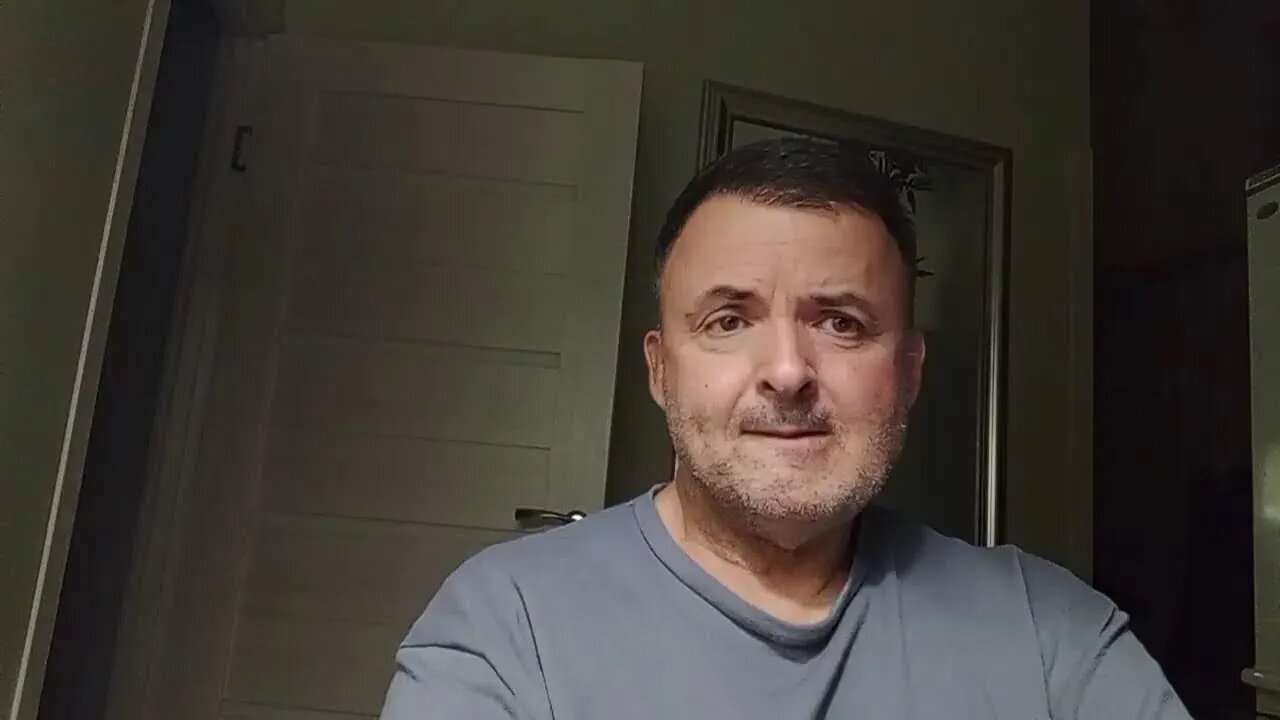 Beer Run in Russian Village During Blizzard!!!