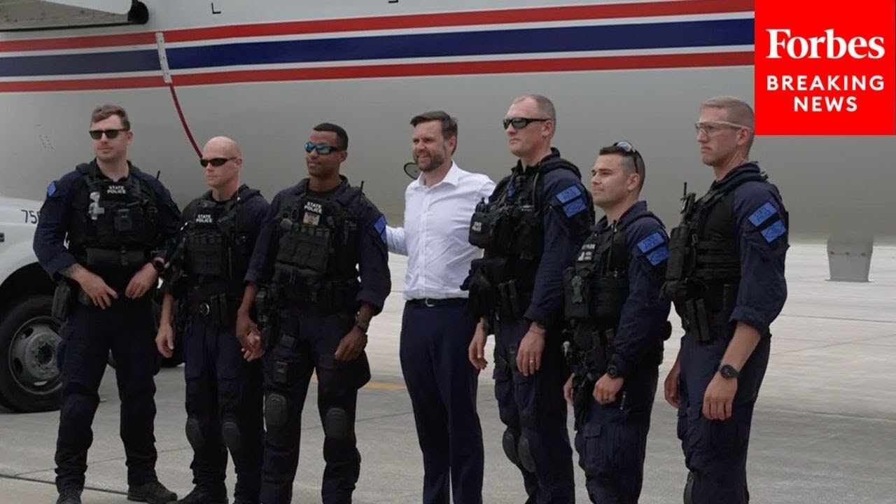 WATCH: JD Vance Poses With Law Enforcement Before Departing Michigan En Route To Nashville