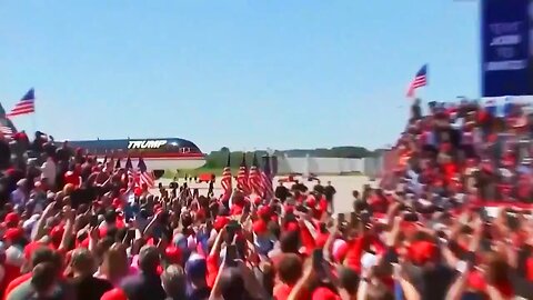 HOW A REAL COMMANDER IN CHIEF MAKES AN ENTRANCE 🚀💥👔