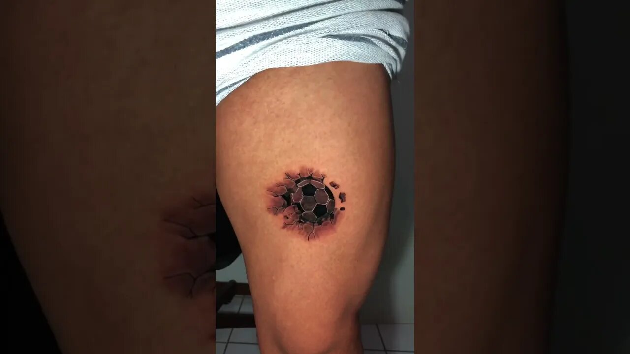 Cobertura De Cicatriz No Zagueiro KADU, Campeão Na Chapecoense, #shorts #tattoo #futebol