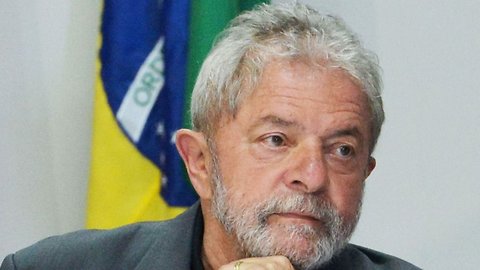 Brazil's Ex-president Turned Himself In To Authorities