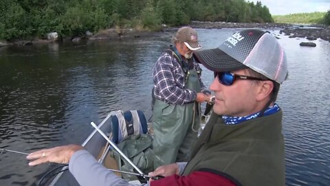 Midwest Outdoors TV Show #1562 - Bolton Lake Lodge in Manitoba.