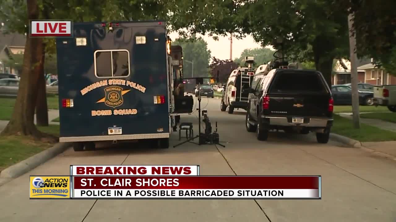 St. Clair Shores possible police standoff situation