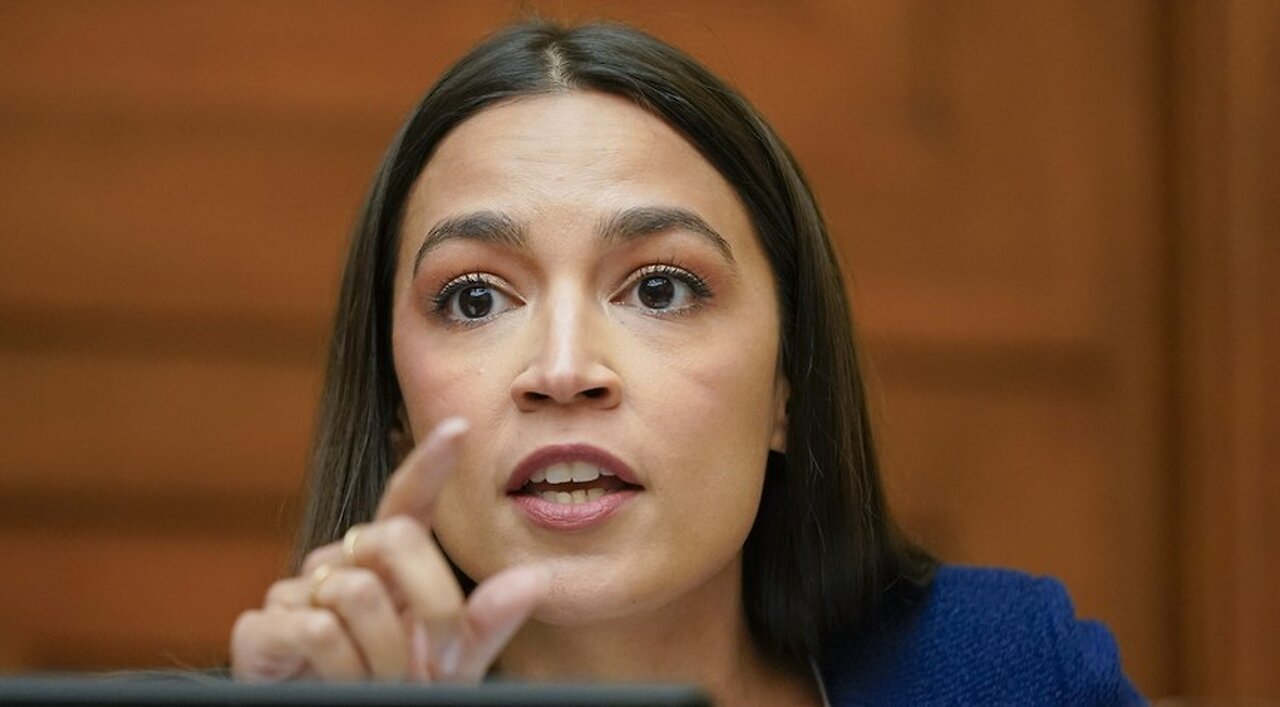 Bi-Partisan Congressional Ethics Board Seems to Think Alexandria Ocasio-Cortez Broke Federal Law