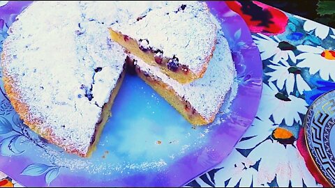 Blackcurrant pie