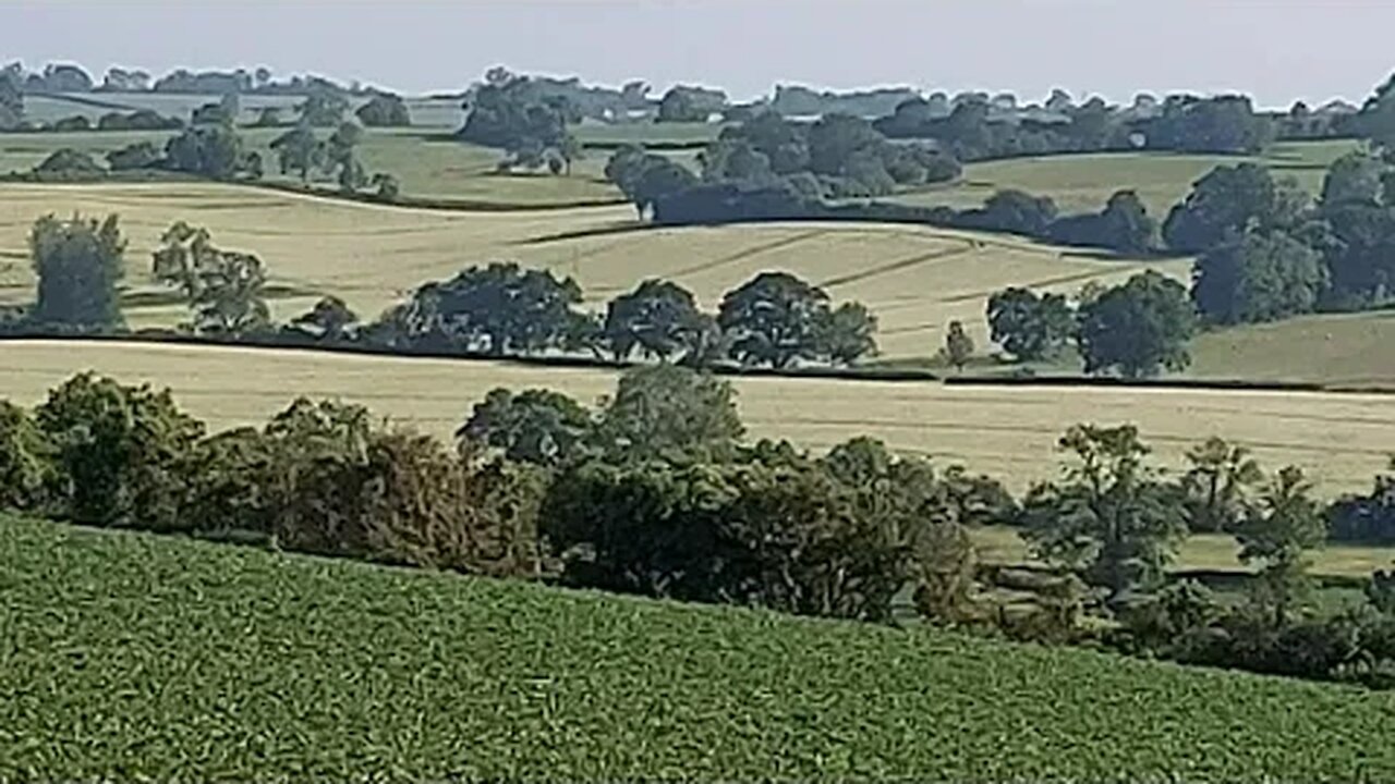 The Hills of Northamptonshire & Panoramic Beauty Spots -part 18- Welford Road Nr Hollowell Play Park