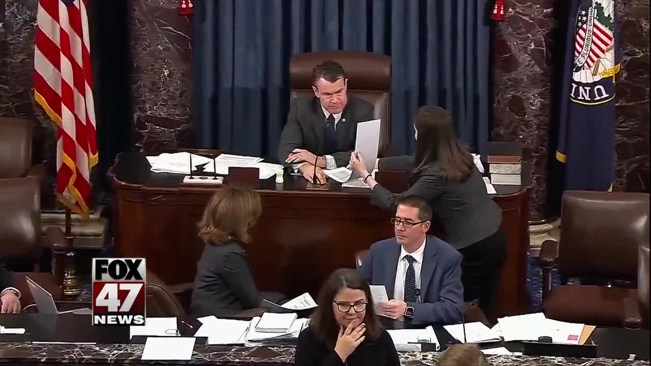 Trump tweets "VETO!" after Senate votes to overturn declaration of national emergency at border