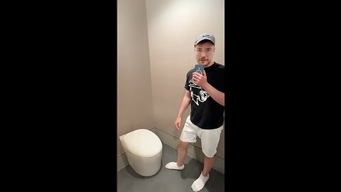 $100,000,000 Bathroom