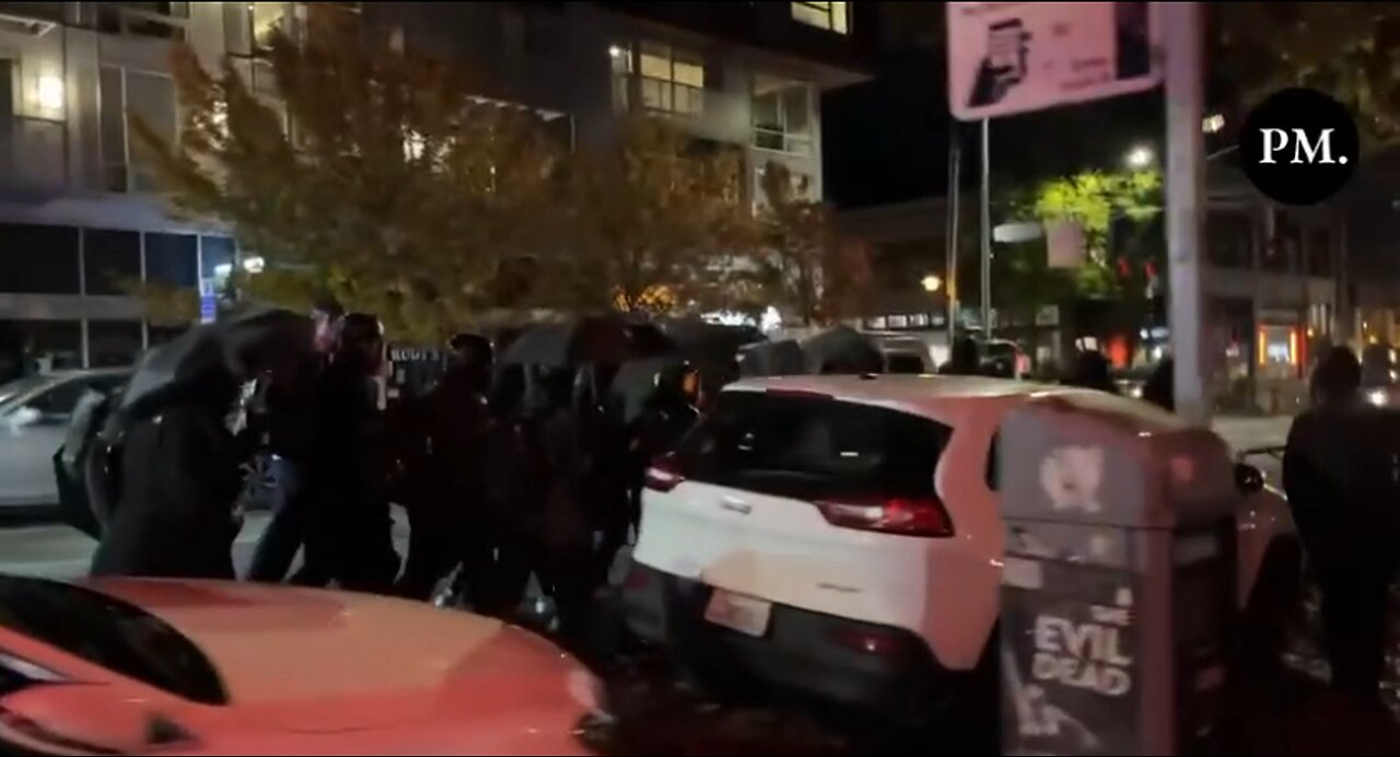 Antifa trying to start riots in Seattle Washington