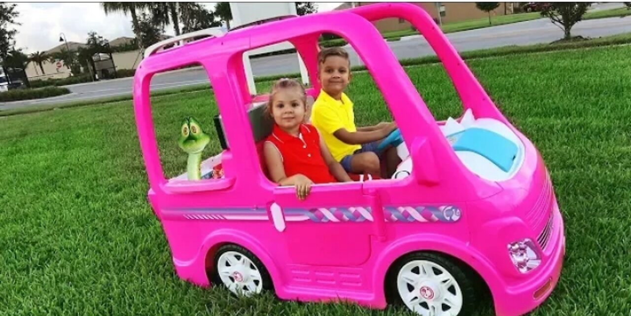Diana and her barbie car camping adventure