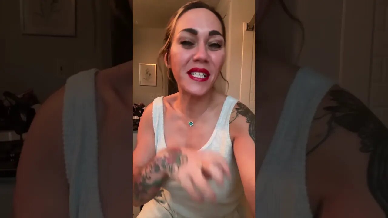 SARA IS A KAREN! #karen #shorts #elderabuse #viral #trending #facts #viralvideo #elderly #reaction