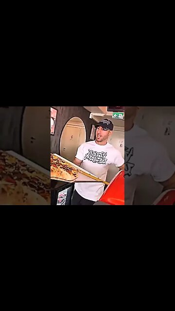 Giant pizza