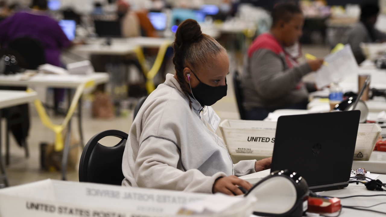 Reports: Record Number Of Absentee Ballots In Georgia Runoff