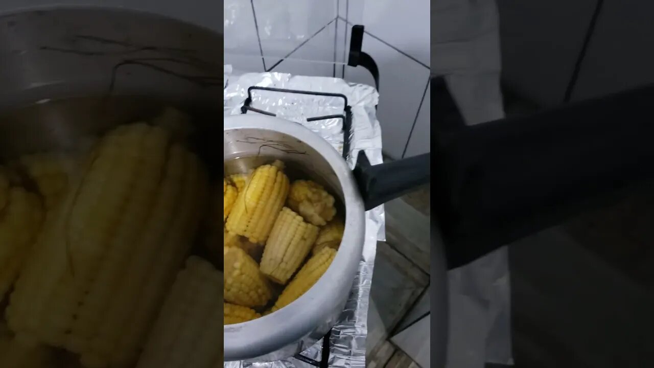 Milho Verde na panela de pressão com manteiga