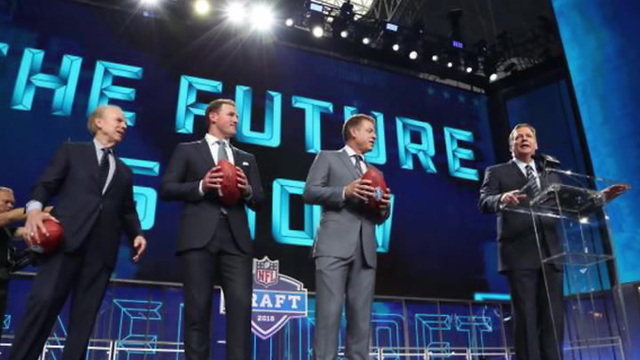 The NFL Just Essentially Eliminated Onside Kicks With New Rule Changes