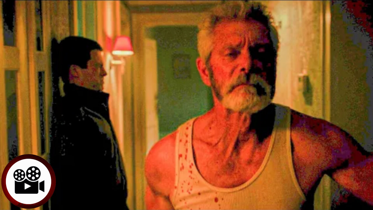 Blind Man Who Robbers Are Trying to Avoid For a Reason - moviexplain 🎬