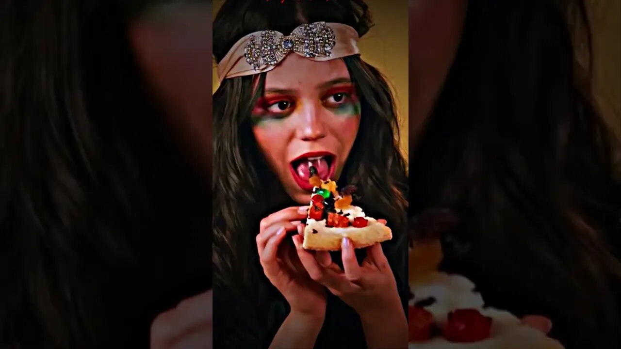 Jenna Ortega tries pizza mukbang! #shorts