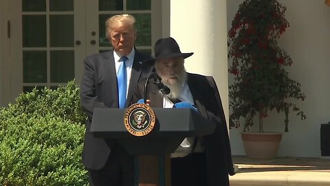 Rabbi honored by President Trump