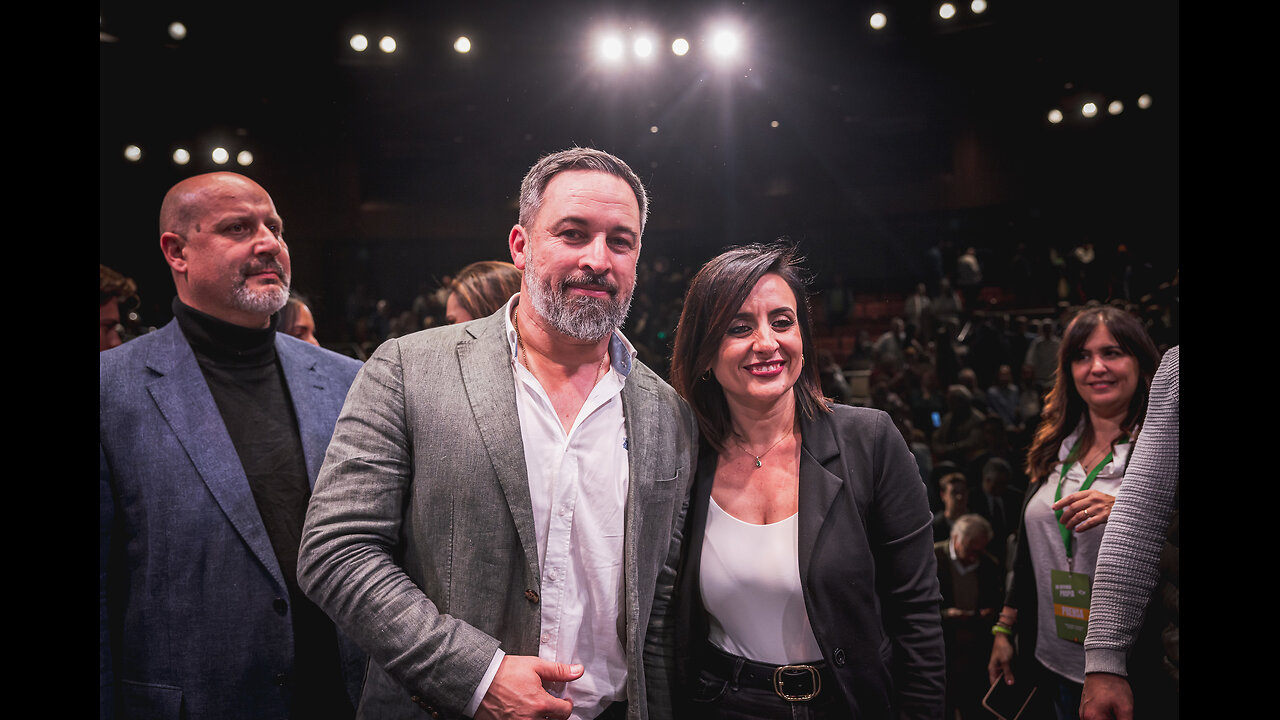 Alicia Tomás frente a la amenaza islamista y Ku Klux Klan separatista