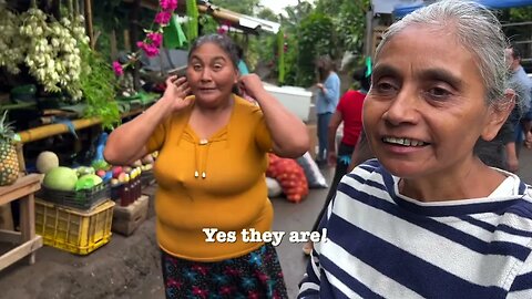 🇸🇻We built a fruit stand for an entire community in El Salvador