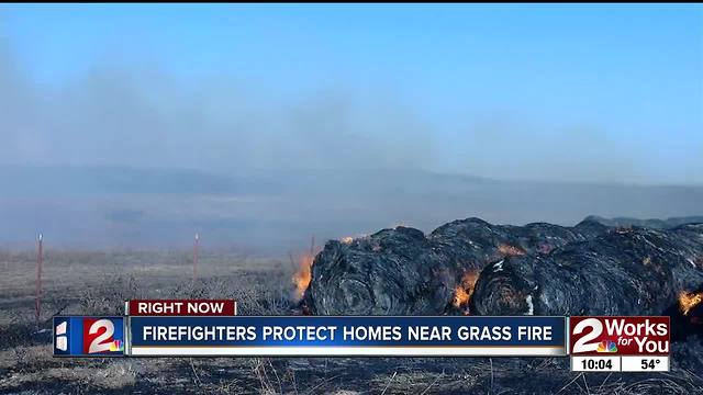 Crews battle grass fire in Okmulgee Co