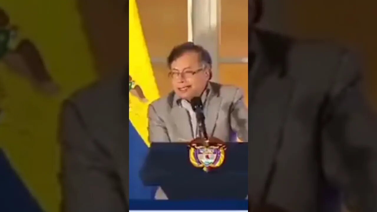 GUSTAVO PETRO EN UN EXTRAÑO E INCOMPRENSIBLE DISCURSO