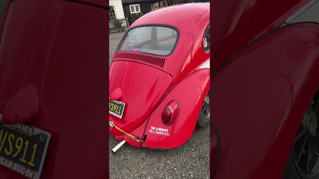 LOWERED VW BEETLE