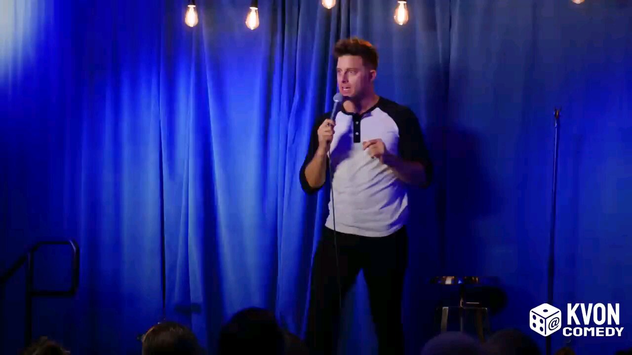 @kvoncomedy|Women got mad on the comedian