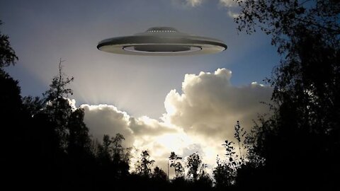 REAL UFO CAUGHT ON CAMERA