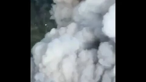 Humongous munition explosion of Polish T-72 tank in Ukraine