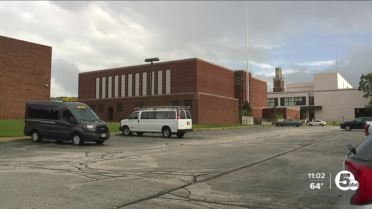 Seven Hills Mayor urges Parma Schools to put high school demolition on hold