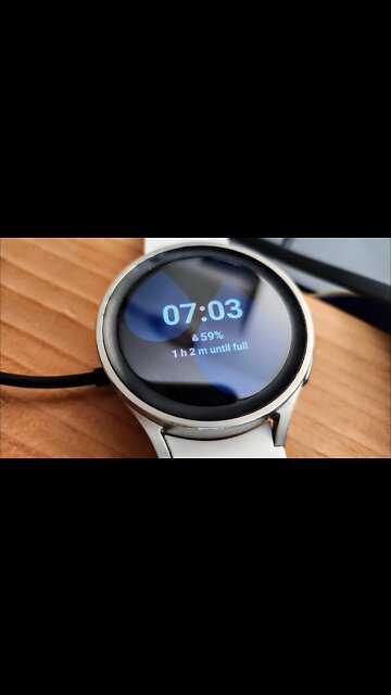 Galaxy Watch5 Pro & Quasi Fast Charging