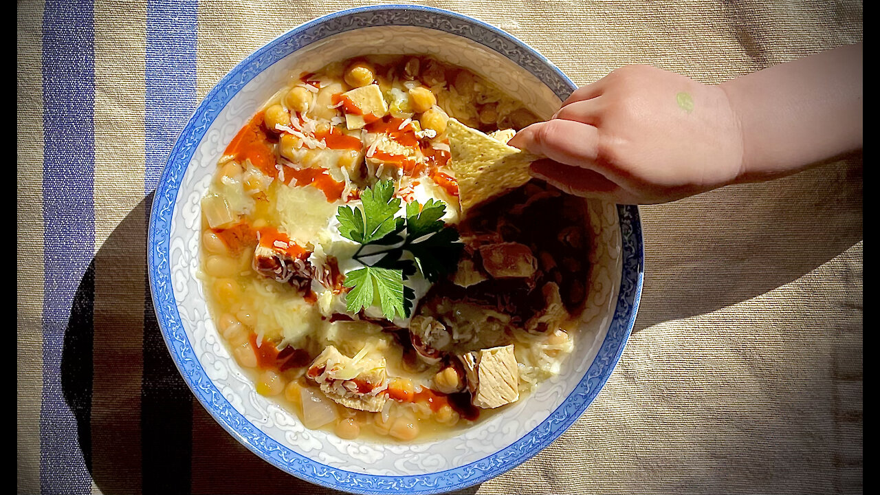 Easy Slower Cooker White Chili