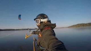 Extreme ice-skate kitesurfing!