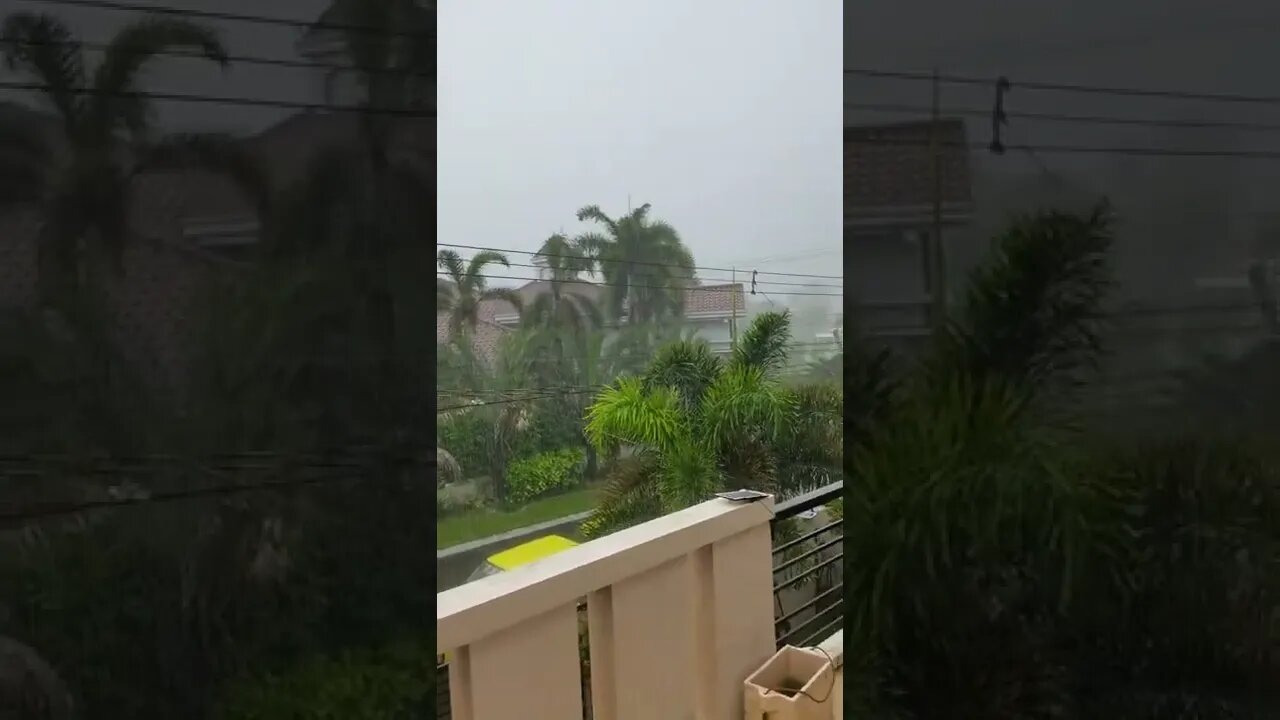 GOD HELP ME I LOVE THIS WEATHER