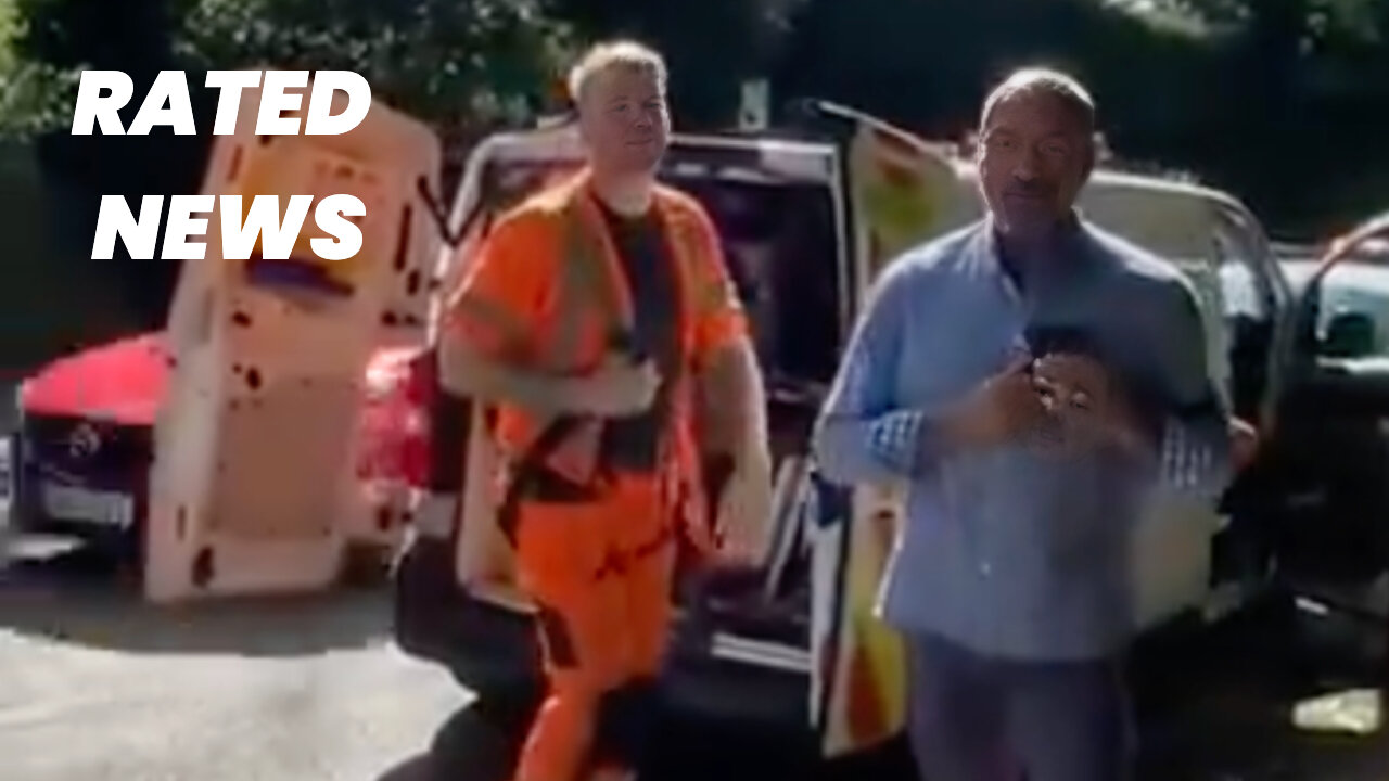 Resident Confronts ULEZ Camera Installers and Security Guard