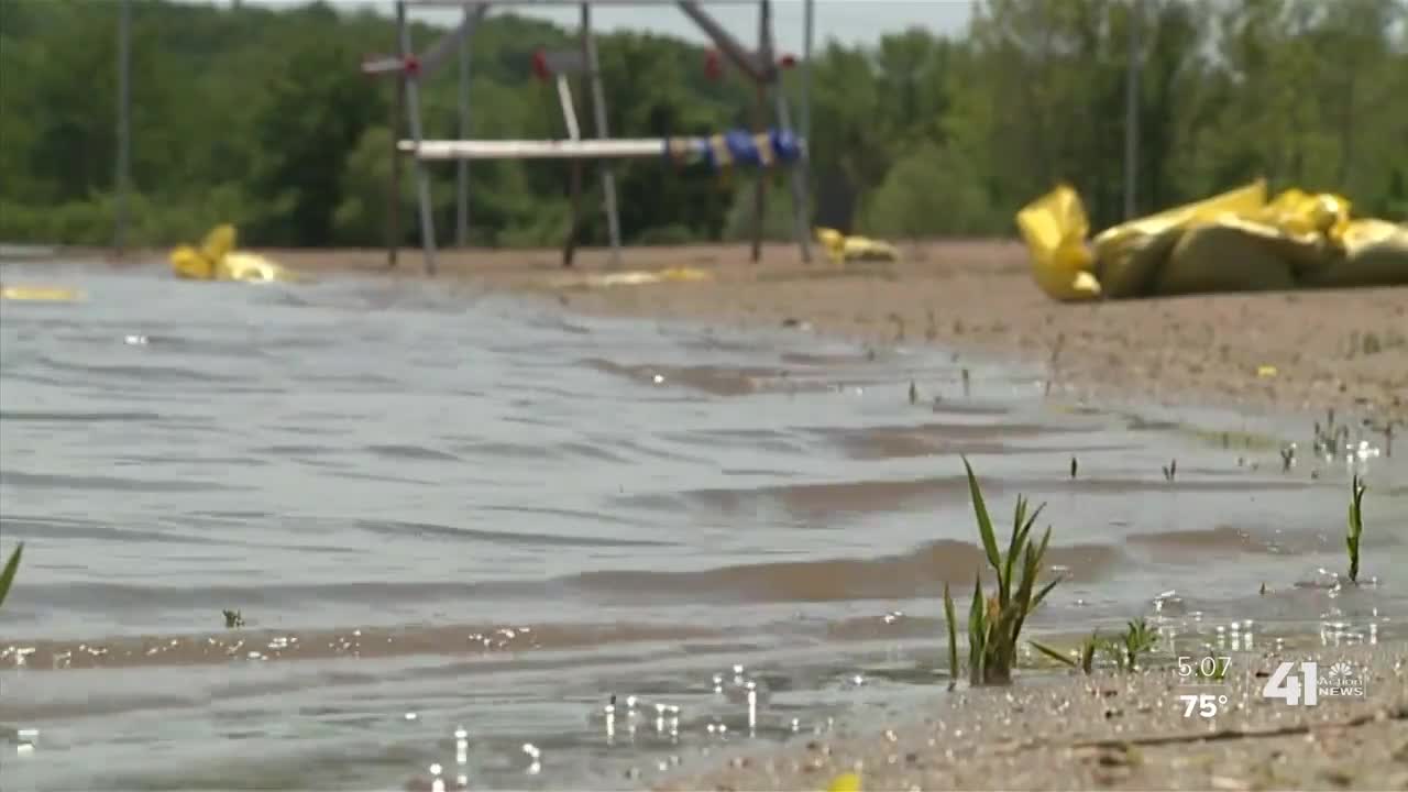 Jackson County Parks + Rec reminds people of beach closures