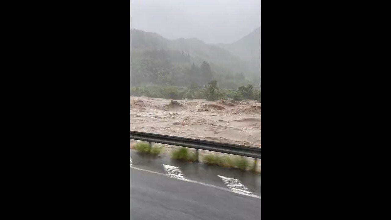 Heavy rainfall warning from the weather agency, in Japan has issued its highest level of evacuation