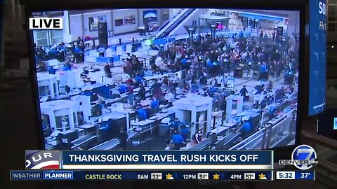 Thanksgiving travel rush kicks off