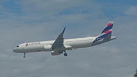 Airbus A321NEO PS-LBL coming from Guarulhos to Manaus