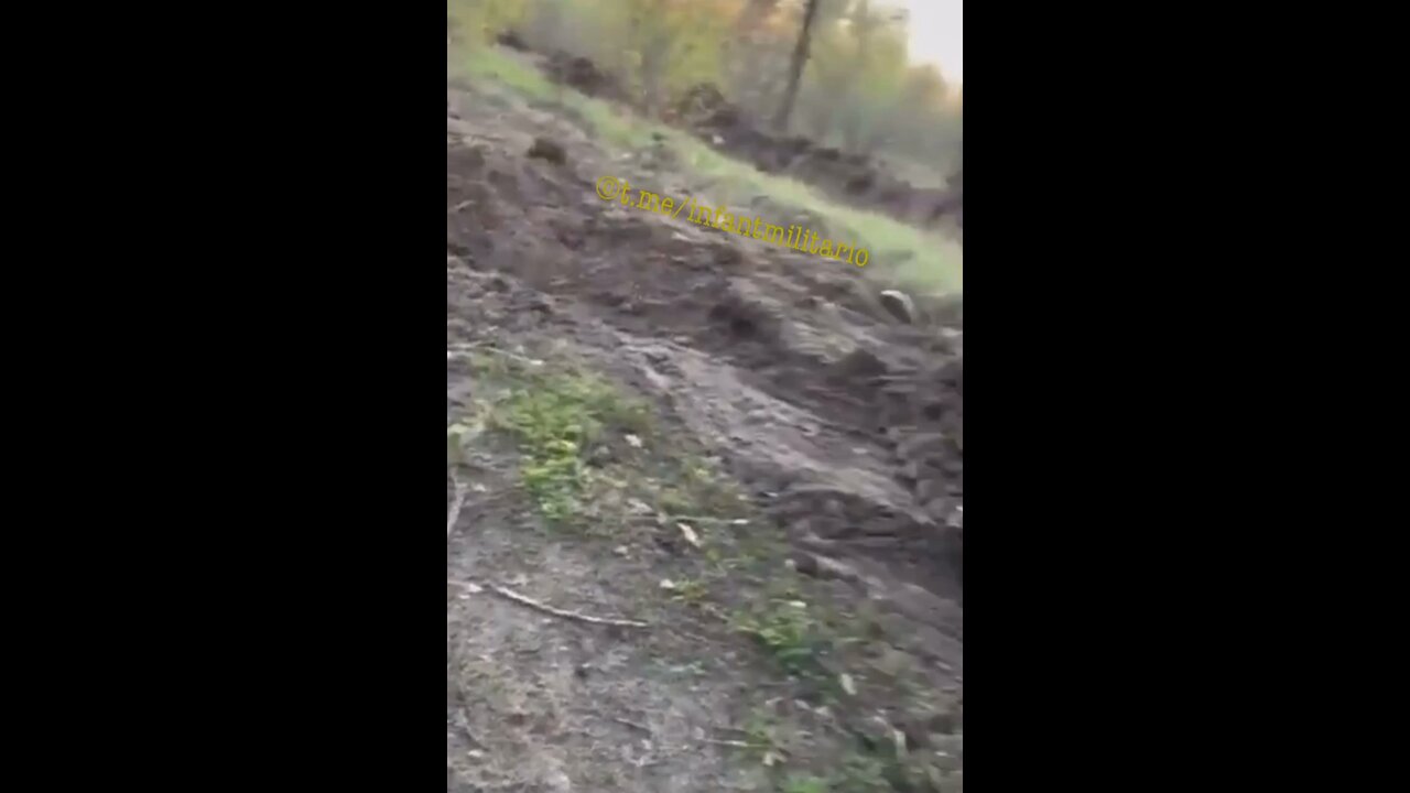 Ukrainian soldiers went near a Russian tank that blew up on a mine and were ambushed