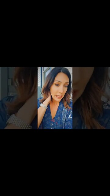 IS SHE DUMB? OR IS LYING A SPORT? #karinejeanpierre #Bordercrisis