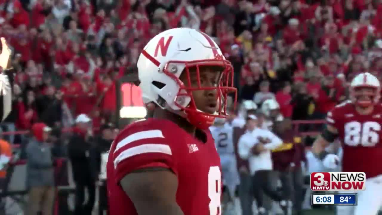 Nebraska lawmakers OK endorsement deals for college athletes