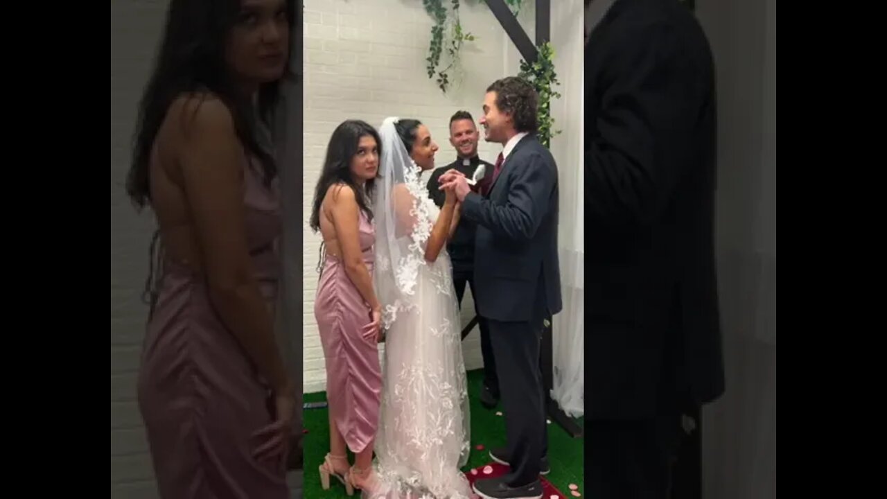 Bride catches cheating husband on wedding day