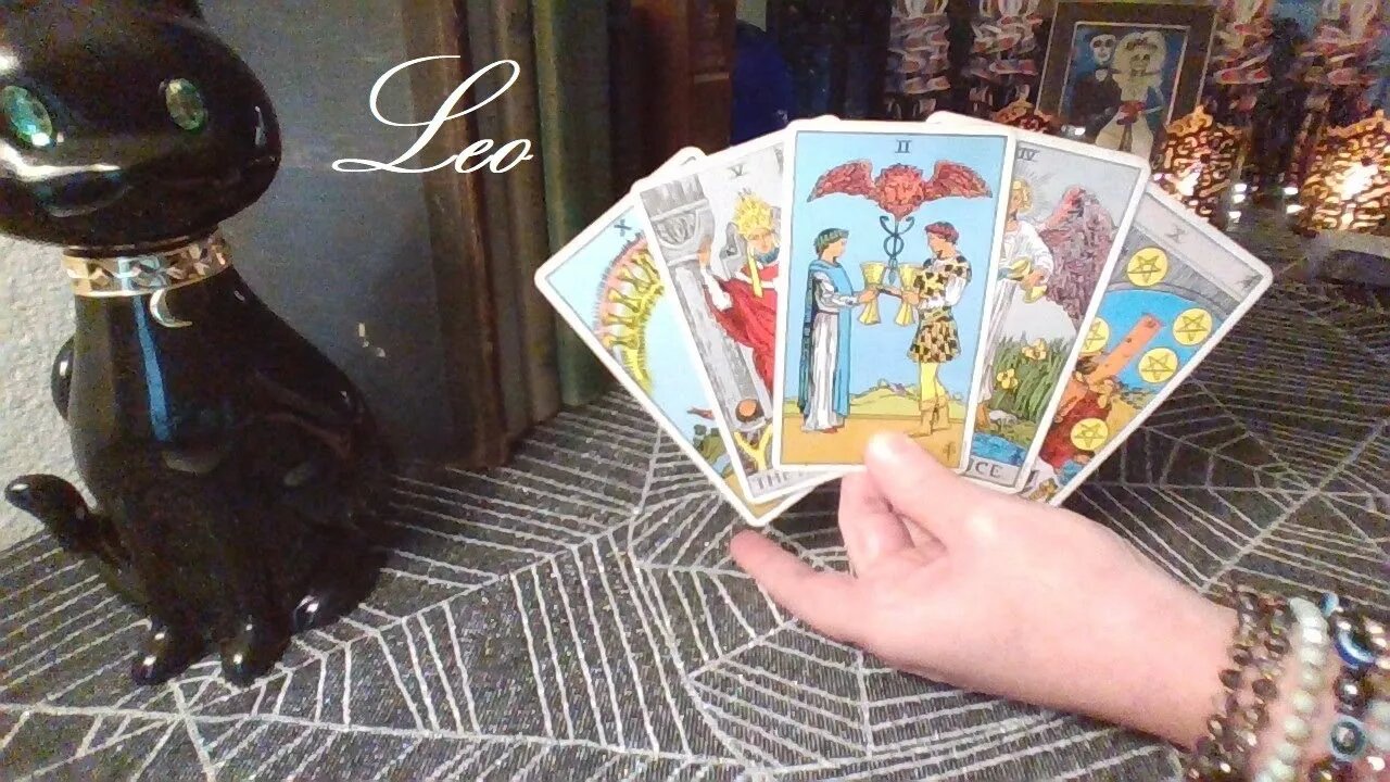 Leo ❤️ When You See Them, YOU WILL KNOW Leo! Mid October 2022 #TarotReading