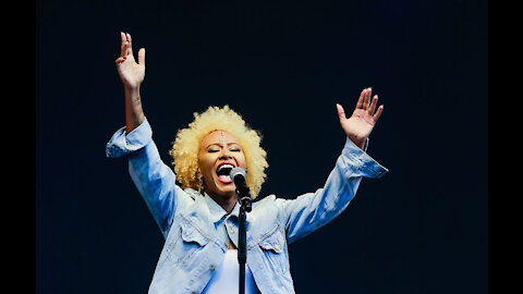 Emeli Sande splits from boyfriend