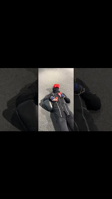 tiktok:unreal.md 🎮👾🕹️ #vr #vrclub #virtualreality #unrealvr #moldova #chisinau #vrarena 🖤 @unrealmd