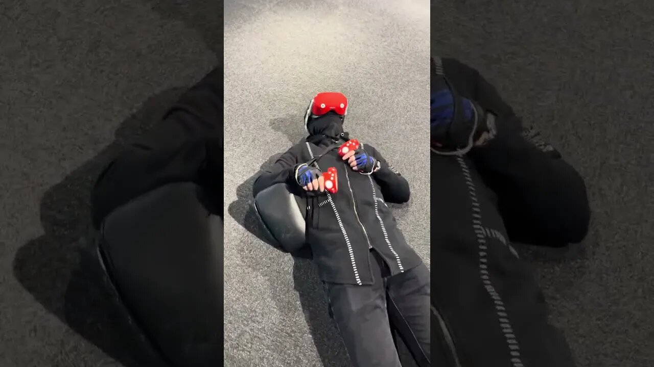 tiktok:unreal.md 🎮👾🕹️ #vr #vrclub #virtualreality #unrealvr #moldova #chisinau #vrarena 🖤 @unrealmd