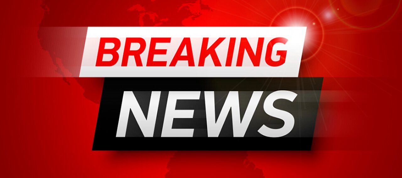 BREAKING NEWS: ISRAEL DESTROYING SYRIAS INFRASTRUCTURE IN MASSIVE AIRSTRIKES OVER 300 TARGETS HIT !